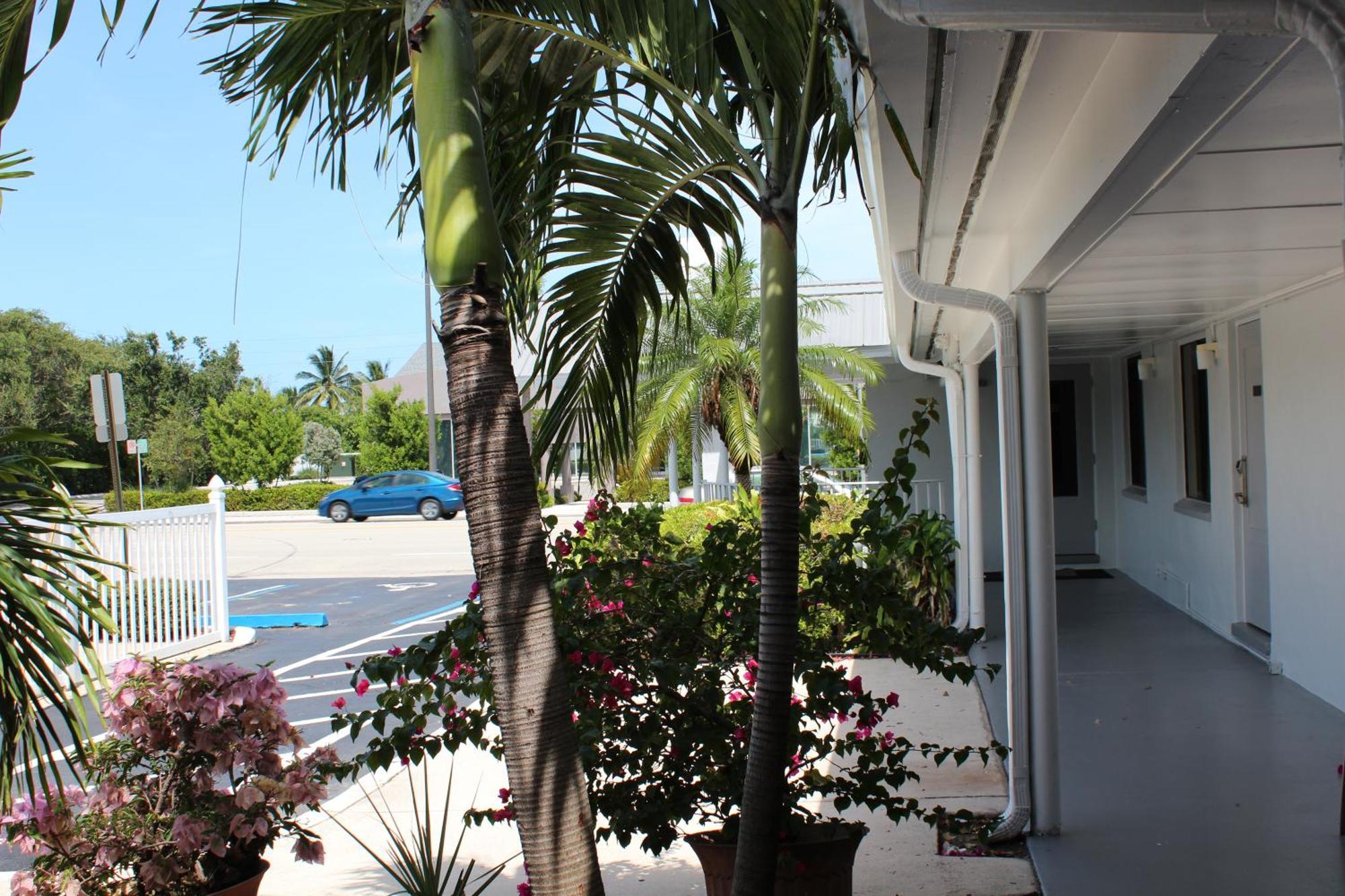 Economy Inn West Palm Beach Exterior foto